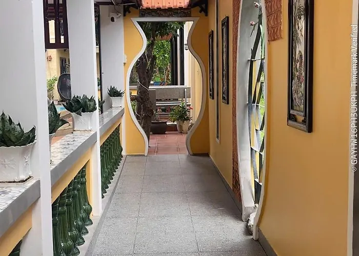Rang Garden Khu nghỉ mát 2*